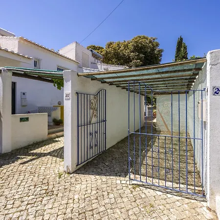 Coolhouses Algarve Luz,3 Bed Townhouse, Lovely Sea View, Walking Distance To Beach, Casa 24 Lbc * Luz
