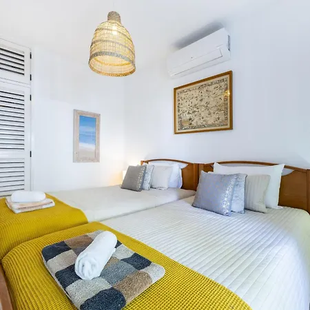 Coolhouses Algarve Luz,3 Bed Townhouse, Lovely Sea View, Walking Distance To Beach, Casa 24 Lbc *