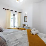 Coolhouses Algarve Luz,3 Bed Townhouse, Lovely Sea View, Walking Distance To Beach, Casa 24 Lbc *