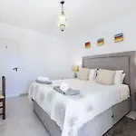 Coolhouses Algarve Luz,3 Bed Townhouse, Lovely Sea View, Walking Distance To Beach, Casa 24 Lbc Luz