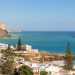 Σπίτι διακοπών Coolhouses Algarve Luz,3 Bed Townhouse, Lovely Sea View, Walking Distance To Beach, Casa 24 Lbc Luz