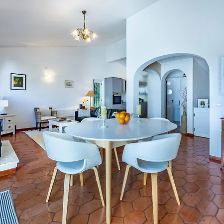 Ferienhaus Coolhouses Algarve Luz,3 Bed Townhouse, Lovely Sea View, Walking Distance To Beach, Casa 24 Lbc Luz