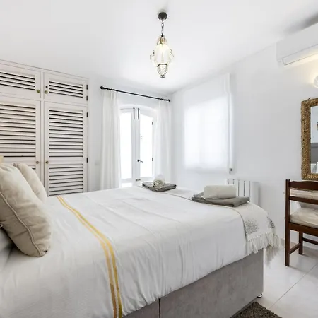 Coolhouses Algarve Luz,3 Bed Townhouse, Lovely Sea View, Walking Distance To Beach, Casa 24 Lbc Tatil Evi