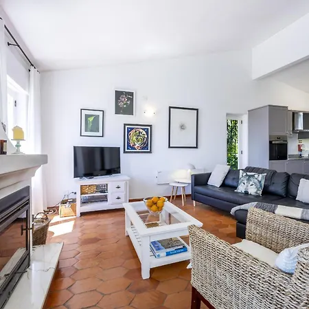 Coolhouses Algarve Luz,3 Bed Townhouse, Lovely Sea View, Walking Distance To Beach, Casa 24 Lbc Luz